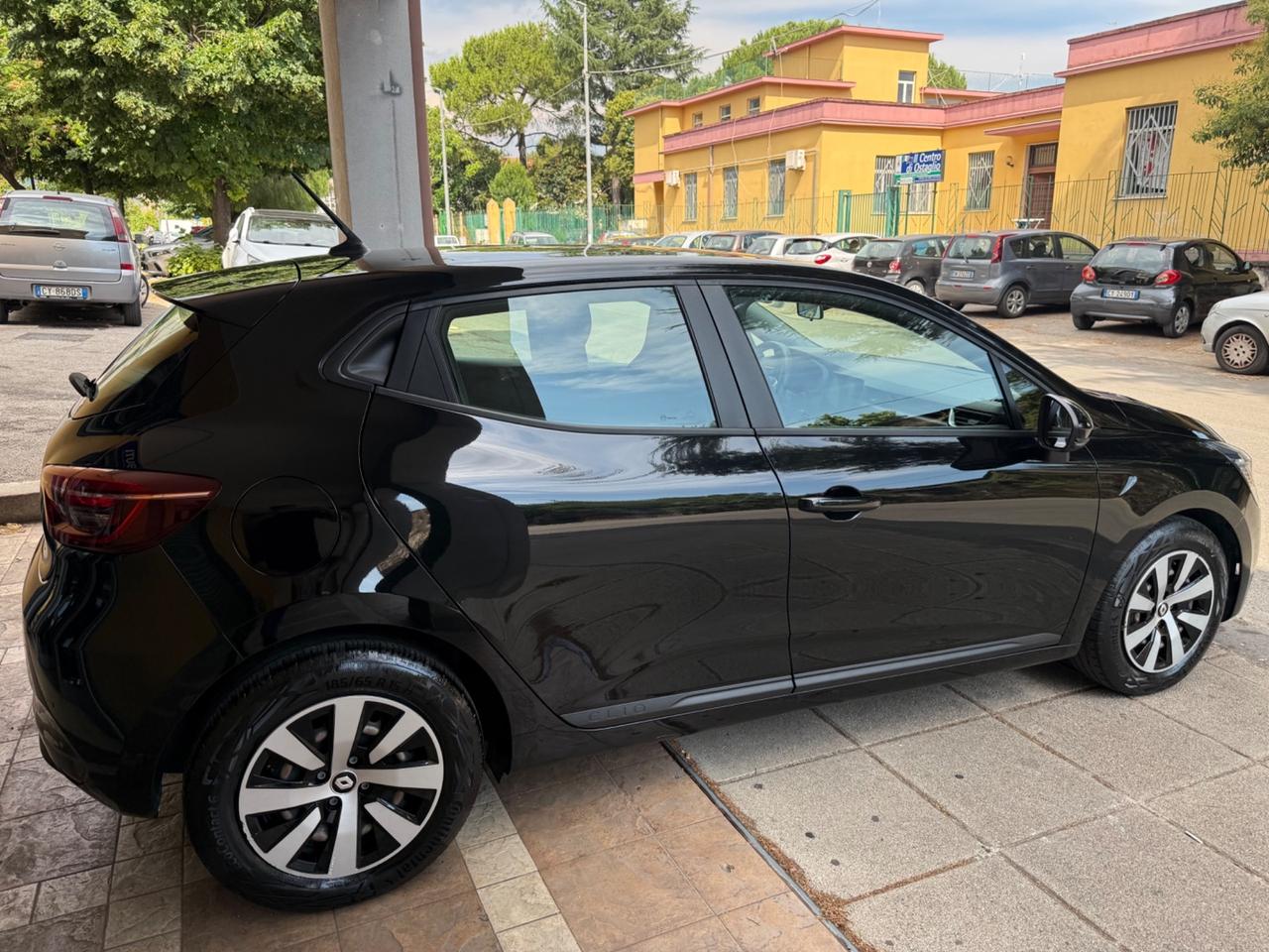 Renault Clio 2023 - 1.0SCe 65 CV 5 porte Equilibre