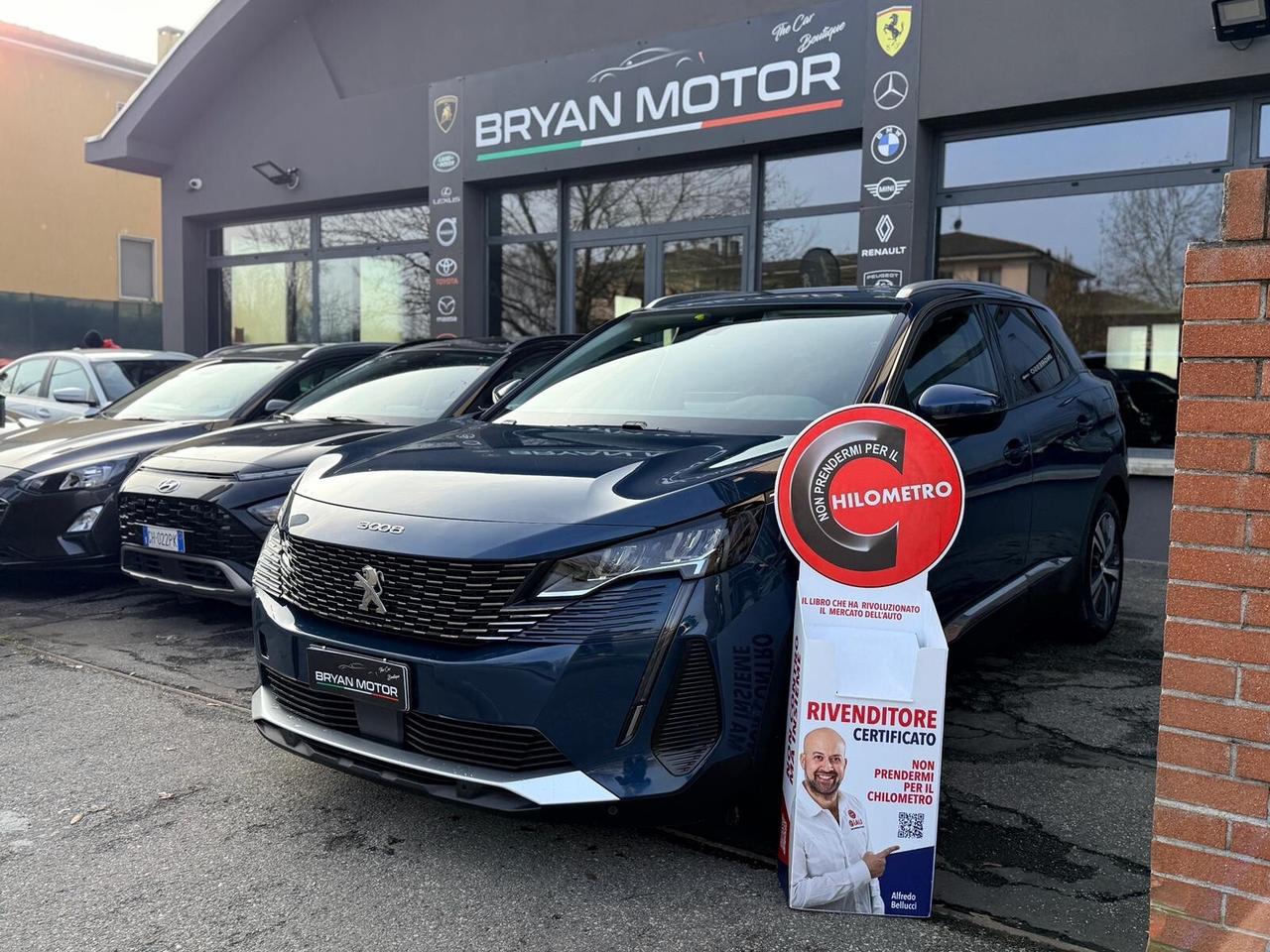 Peugeot 3008 Hybrid 225 e-EAT8 Allure