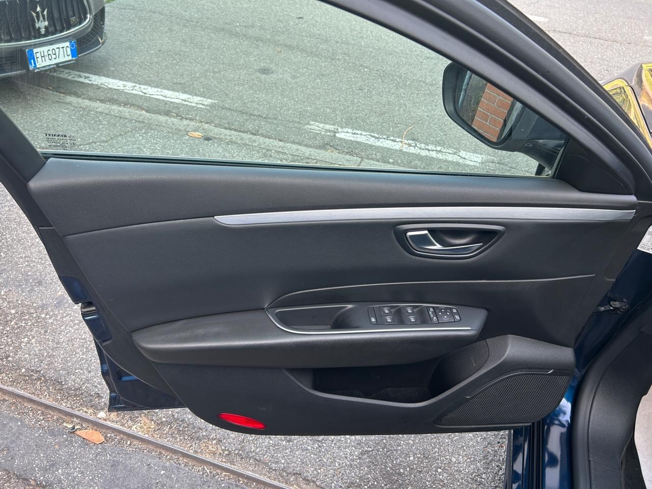 Renault Talisman Sporter Blue dCi 160 CV EDC Business