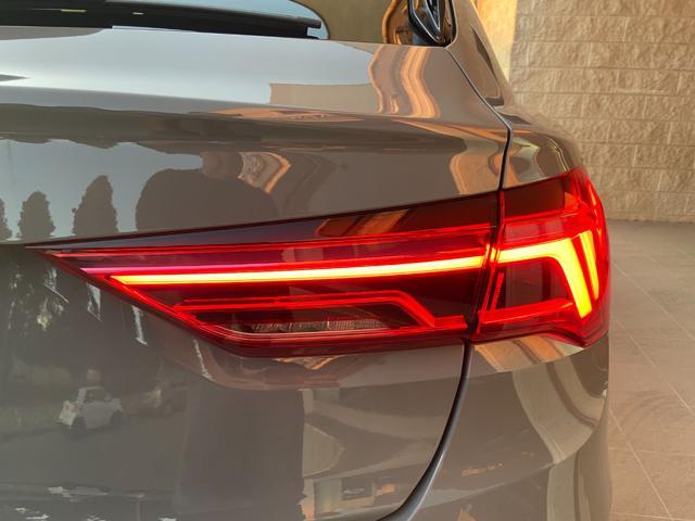 AUDI Q3 SPB Sportback 35 2.0 TDI S tronic S line edition
