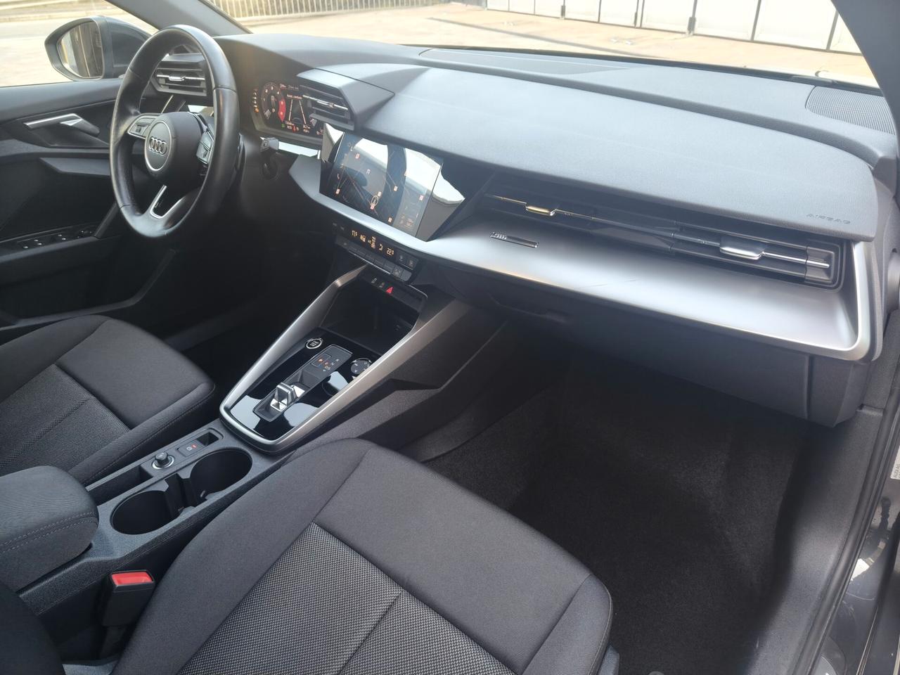 Audi A3 Sedan 35 TDI S tronic Business Advanced