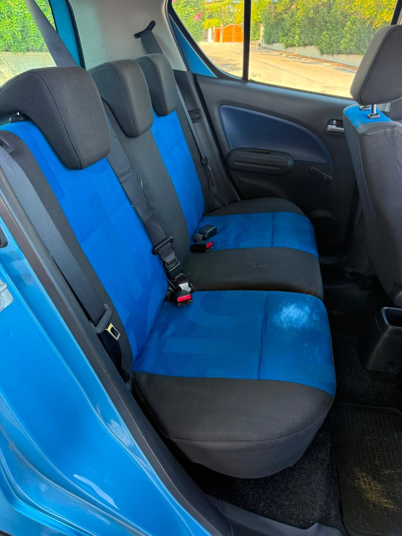 Opel Agila 1.0 Benzina Neopatentati Uniproprietà