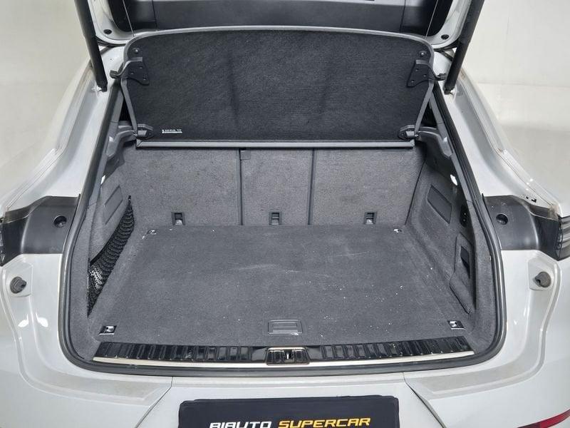 Porsche Cayenne Coupè Cayenne Coupe 3.0 e-hybrid 5p.ti tiptronic