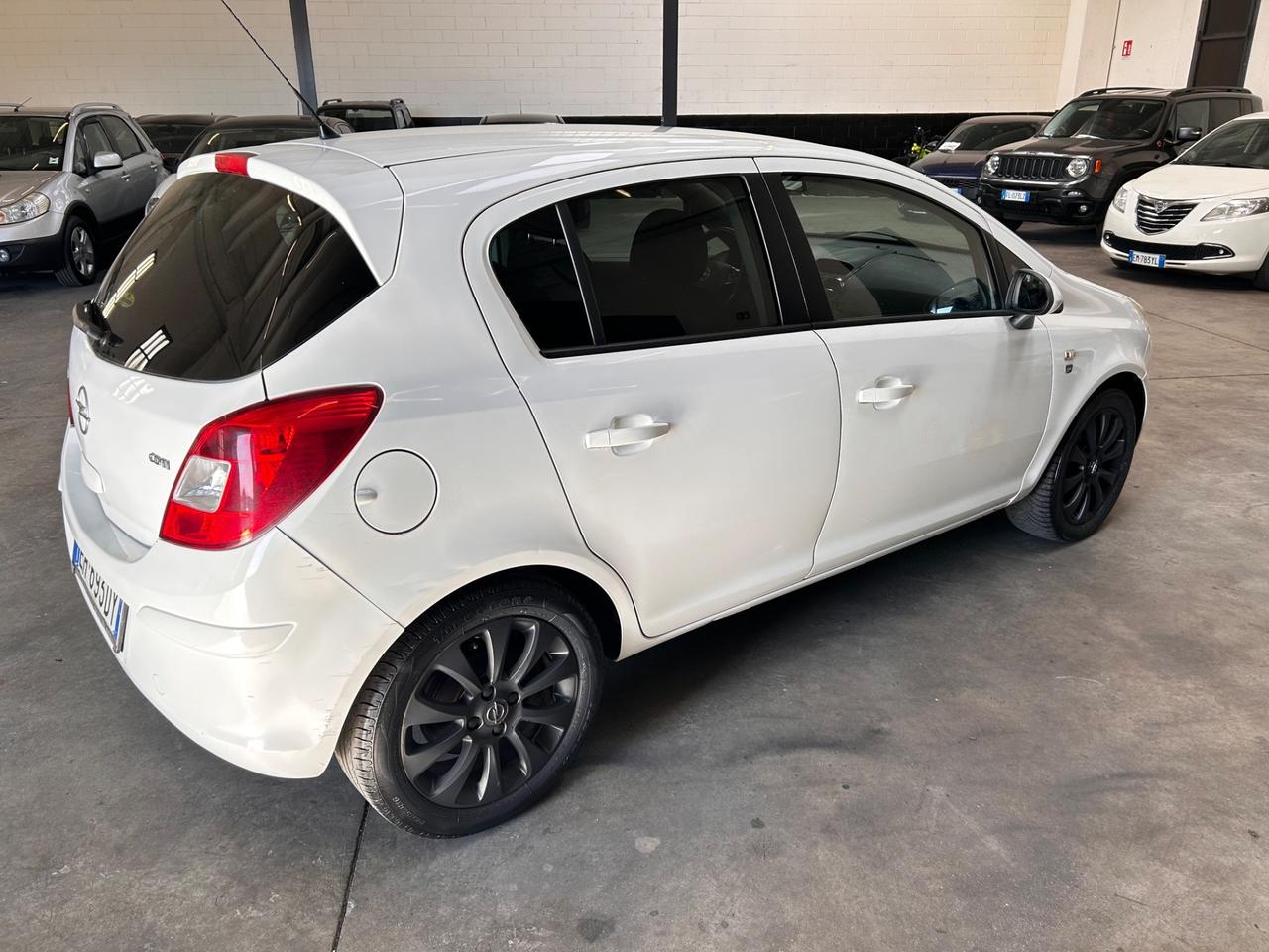 Opel Corsa 1300 dci 75 cv x neopatentati