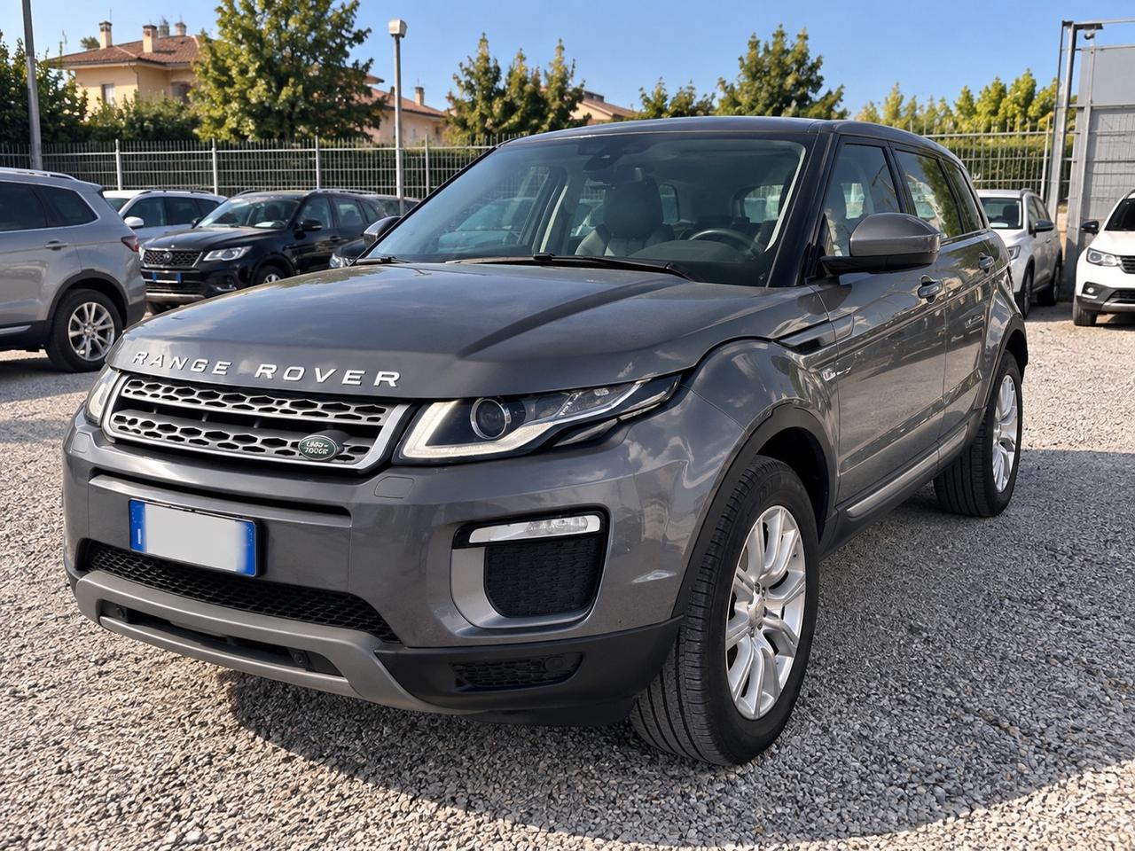 LAND ROVER RANGE ROVER EVOQUE 2.0 TD4 SE 150 CV AUTOMATICA – 55.390 KM CERTIFICATI