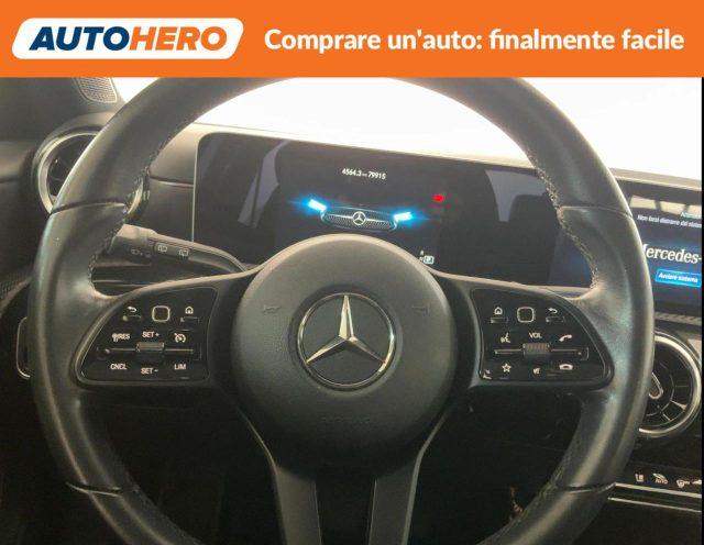 MERCEDES-BENZ A 180 d Automatic Business