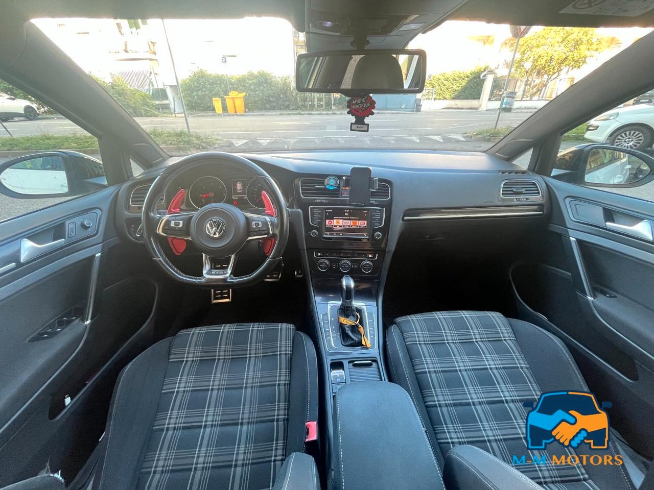 VOLKSWAGEN GOLF GTD