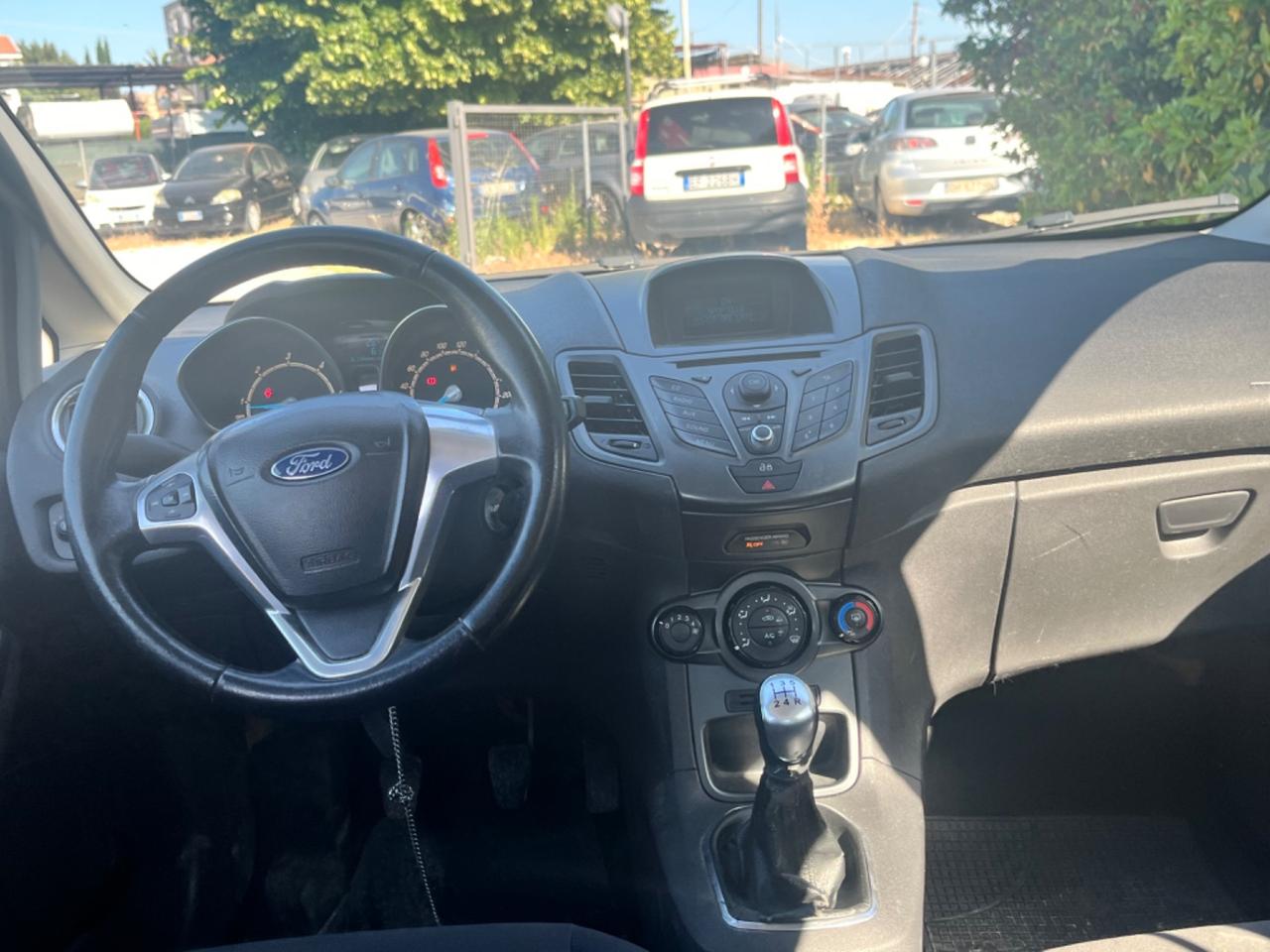 Ford Fiesta 1.5 TDCi 75CV 5 porte Titanium
