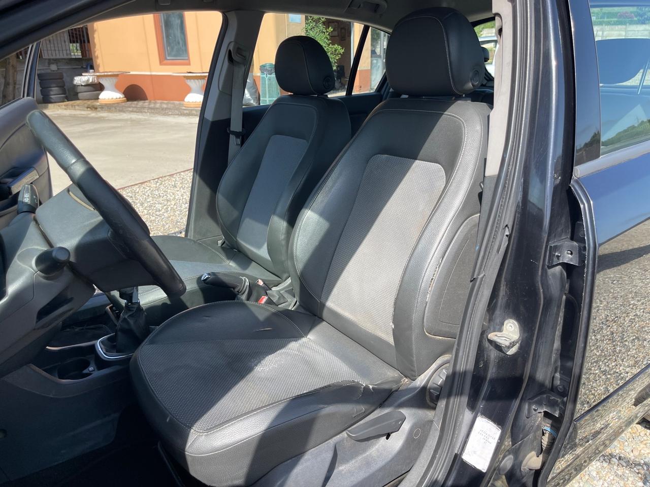 Opel Corsa 1.2 5 porte Easytronic Club
