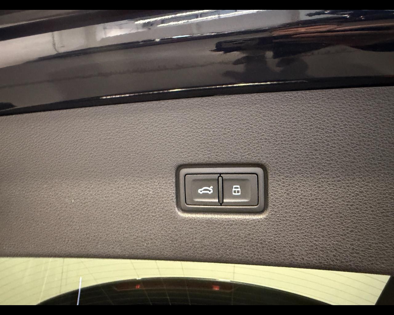 AUDI Q8 50 TDI MHEV TIPTRONIC QUATTRO SPORT