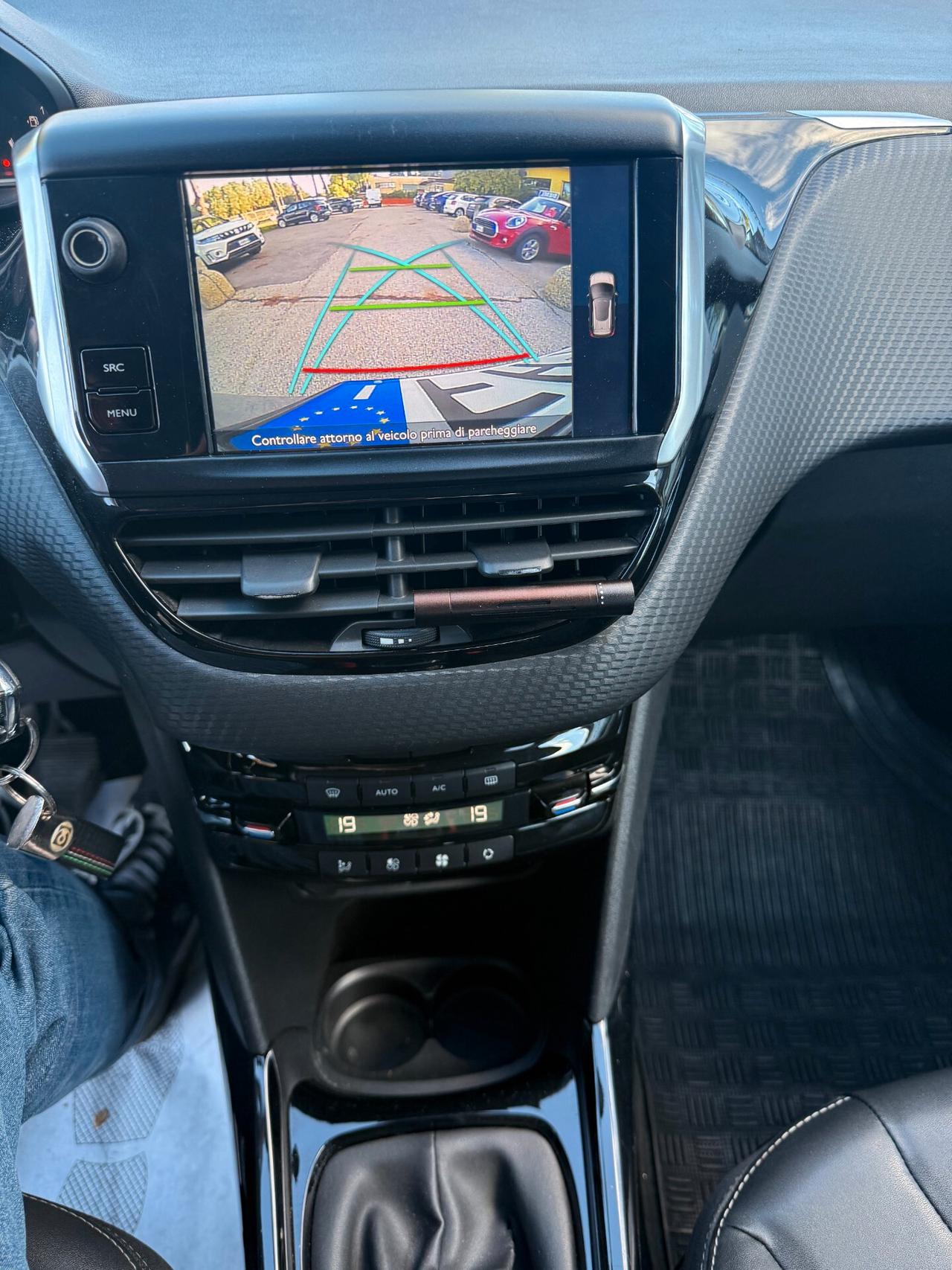 " IMMACOLATA " Peugeot 2008 BlueHDi 100 Allure - LEGGI BENE
