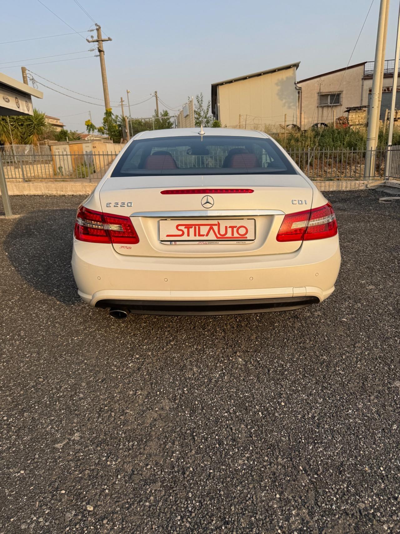Mercedes-benz E 220 CDI Coupé AMG