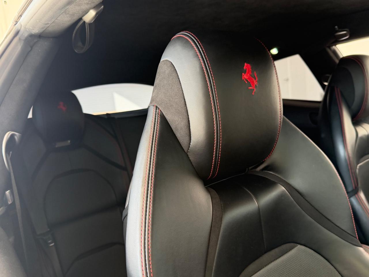 Ferrari GTC4 Lusso T