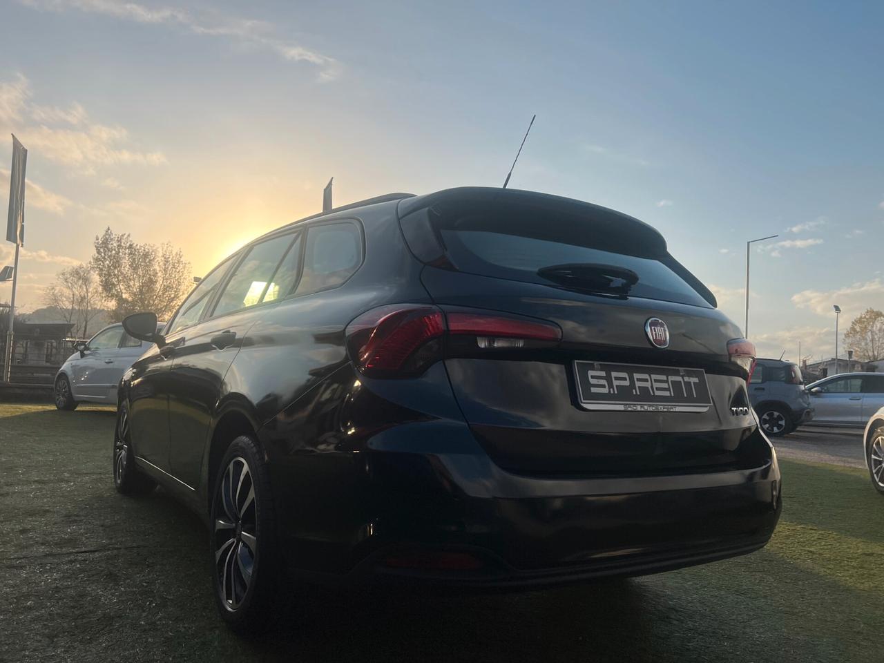 Fiat Tipo 1.4 T-Jet 120CV GPL SW Lounge/CITY/CERCHI IN LEGA R"17/TAGLIANDO FIAT CON FATTURA