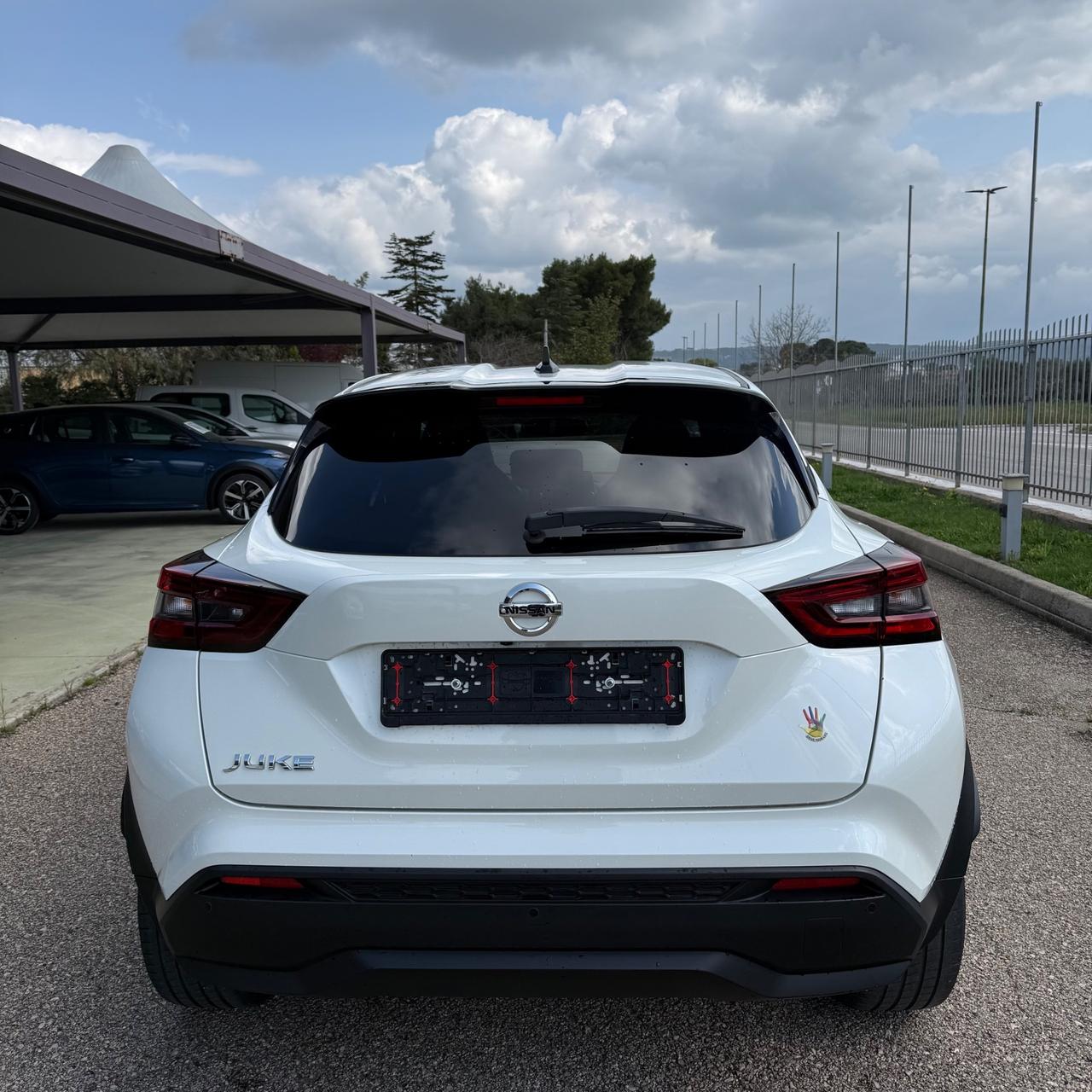 Juke 1.0 DIG-T 114 CV DCT Acenta