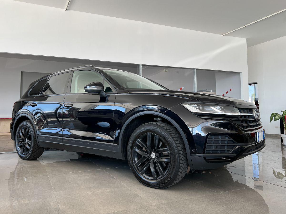 VOLKSWAGEN - Touareg - 3.0 TDI Black Style