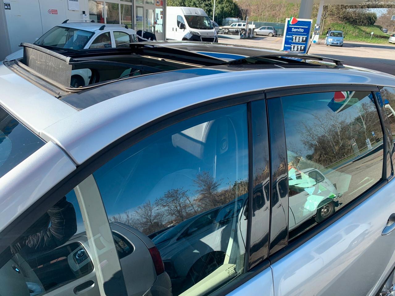 Renault Scenic Scénic X-Mod 2.0 dCi 160CV Luxe, solo 2 proprietari, tetto panoramico apribile