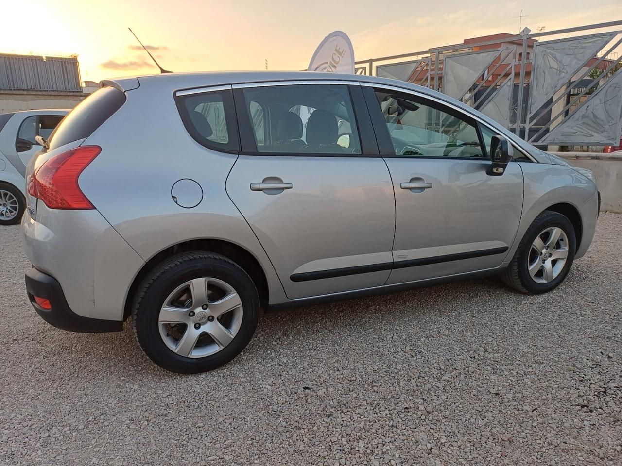 Peugeot 3008 1.6 HDi 112CV OTTIMO - 2012