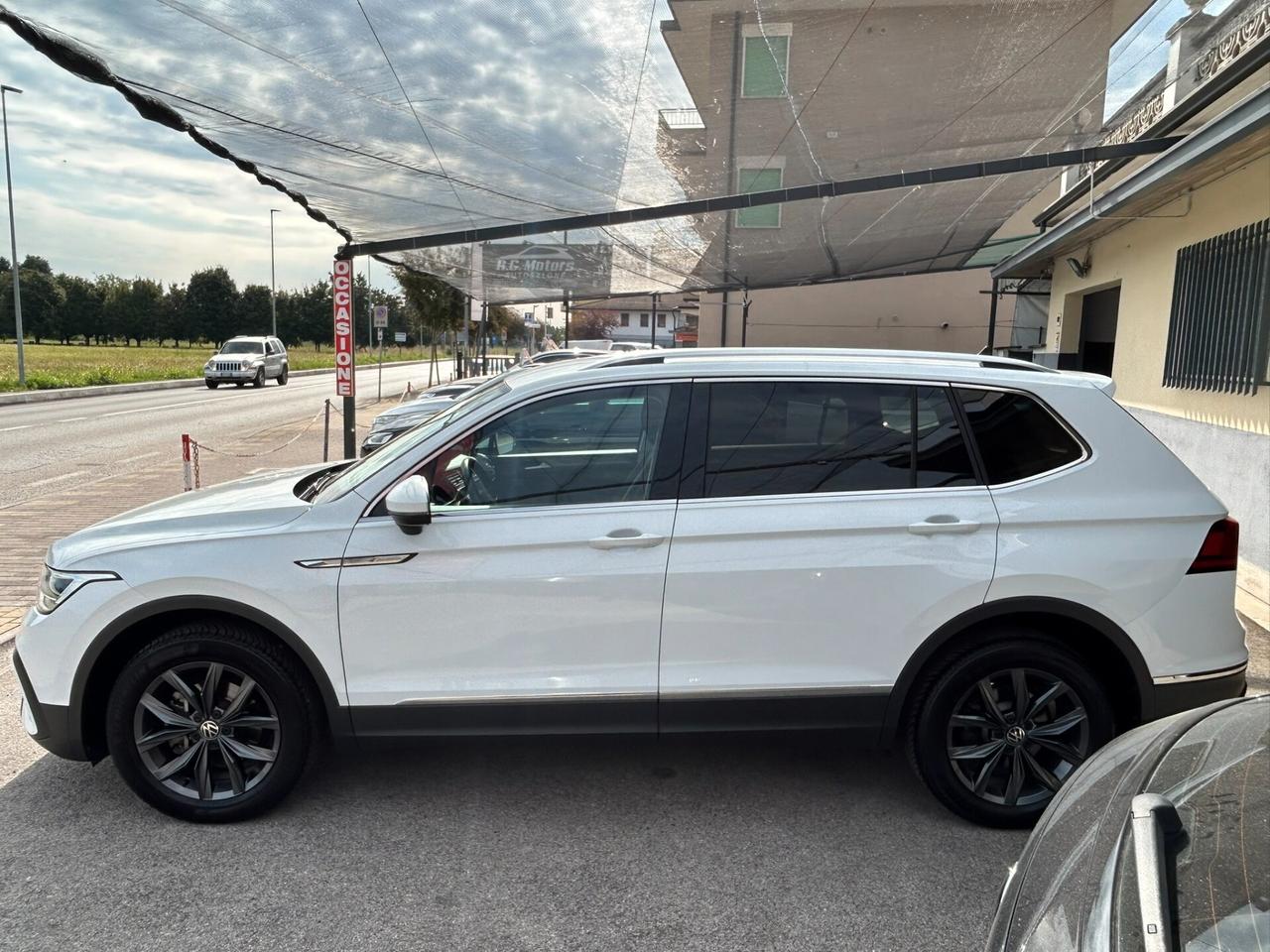 Volkswagen Tiguan Allspace 2.0 TDI 150CV DSG - 7POSTI