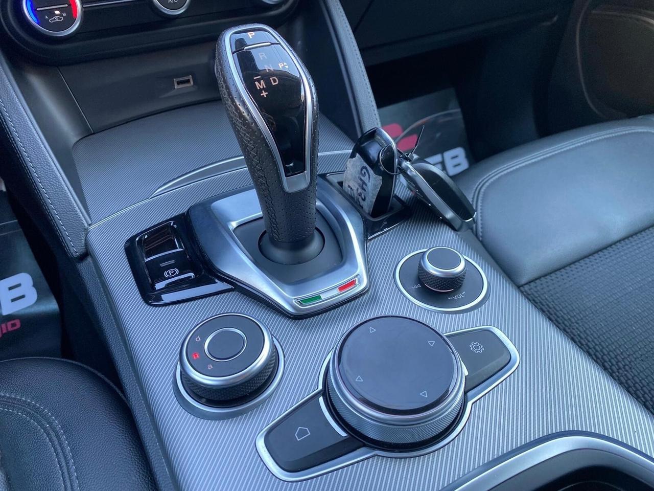 ALFA ROMEO STELVIO 190cv Q4 AT8 SPRINT CAM CARPLAY 2022