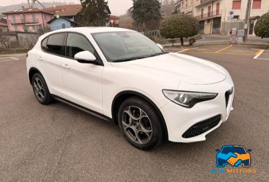 Alfa Romeo Stelvio 2.2 t Sport Tech rwd 160cv auto