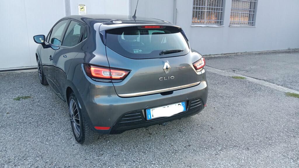 Renault Clio 1.5 dci Moschino Zen -euro 6