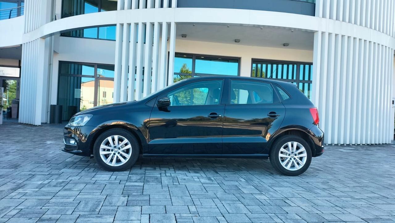 Volkswagen Polo 1.4 TDI 75 cv 5p. Comfortline BMT