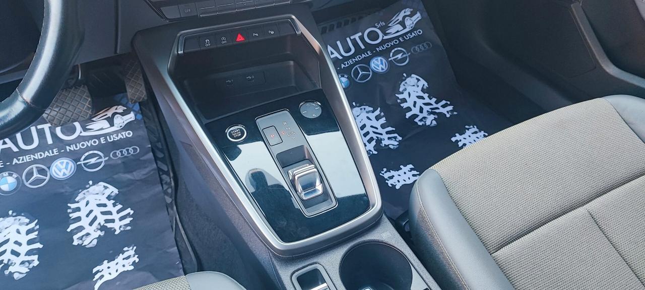 Audi A3 30 automatica metano di serie 2022