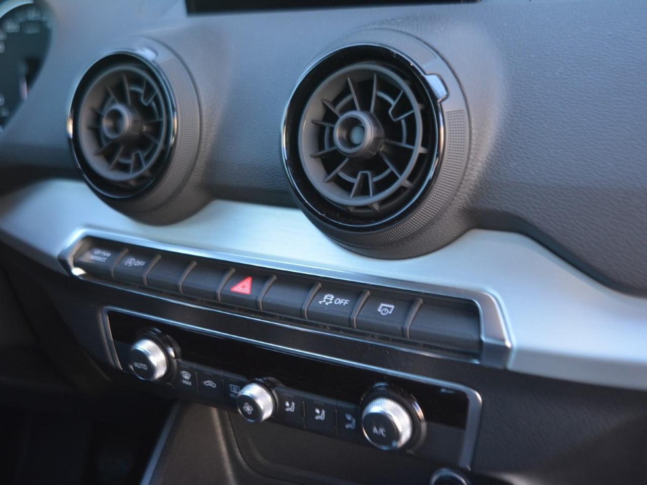 Audi Q2 1.4 tfsi sport