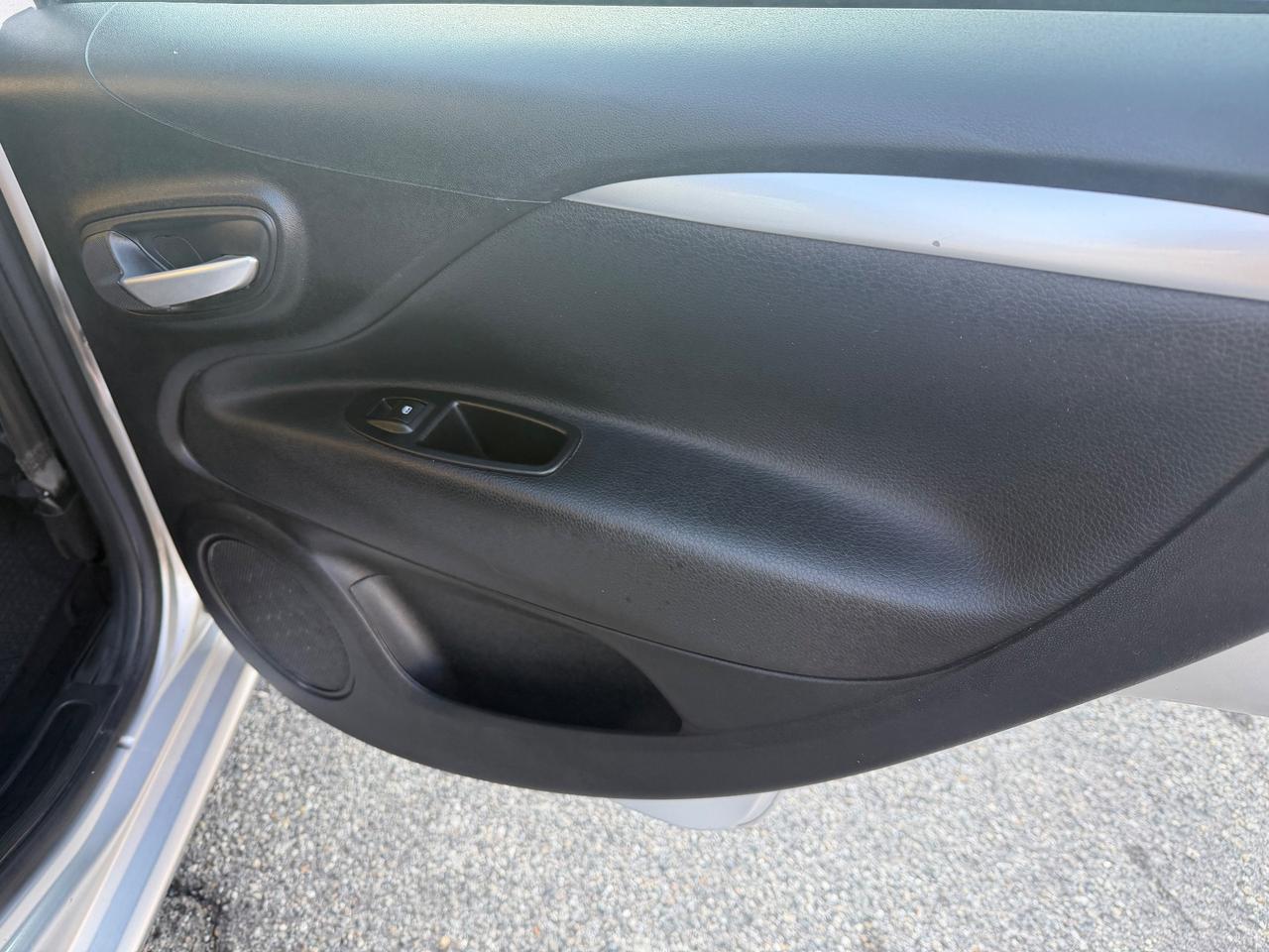 Fiat Punto Evo 1.4 5 porte Dynamic GPL