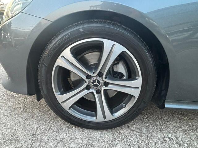 Mercedes-Benz E 220 d Coupe 194CV Sport ''61.000KM''
