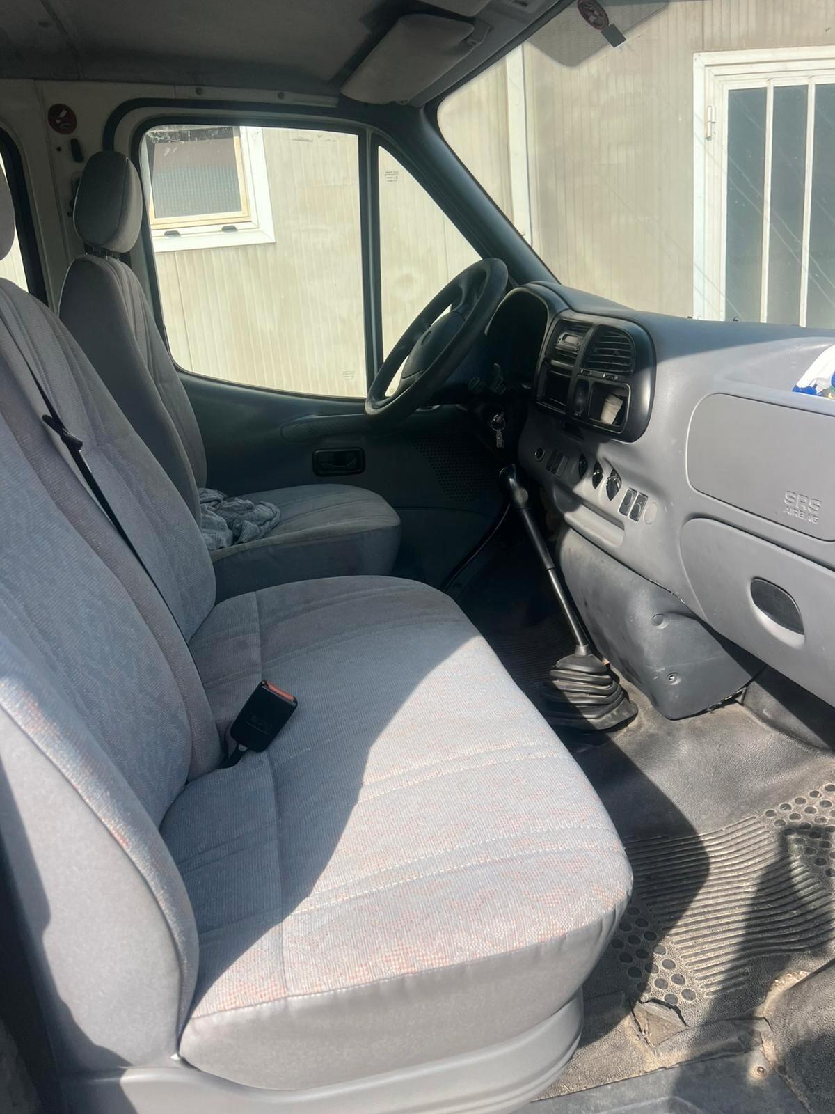 Ford Transit/Tourneo Transit 100 2.5 D PC Combi