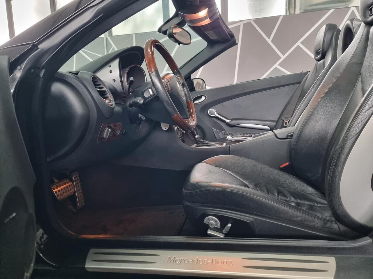 Mercedes-benz SLK 350 Allestimento AMG