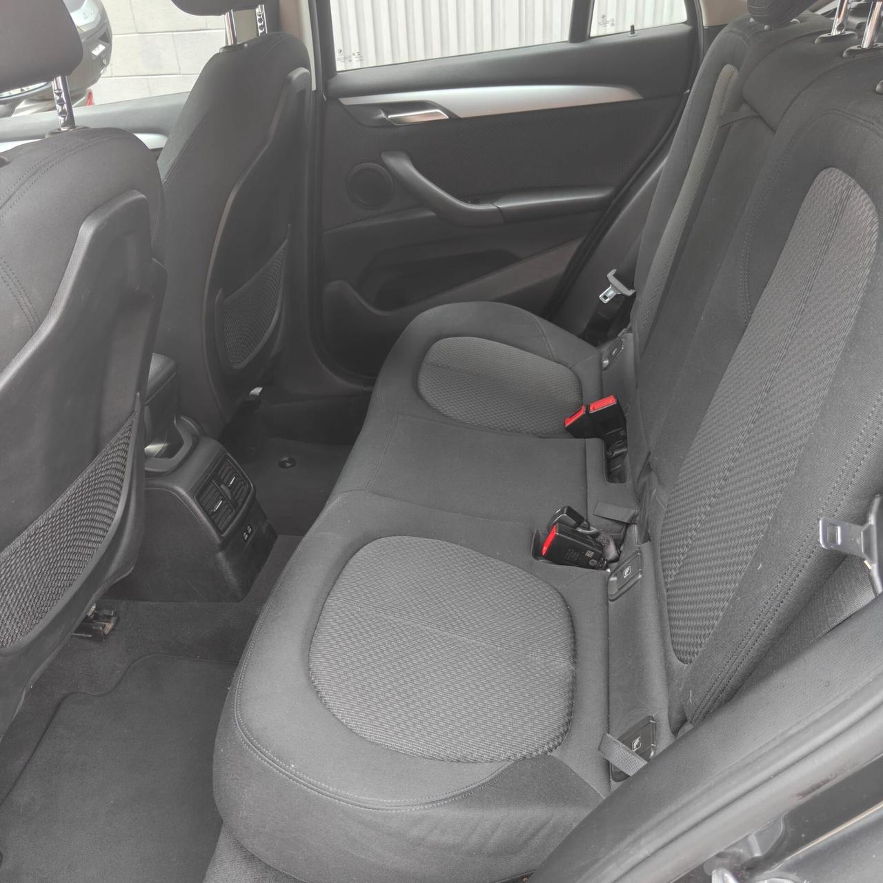Bmw X1 xDrive18d Business