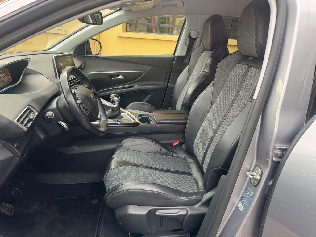 Peugeot 5008 7 POSTI BlueHDi 120 S&S Allure