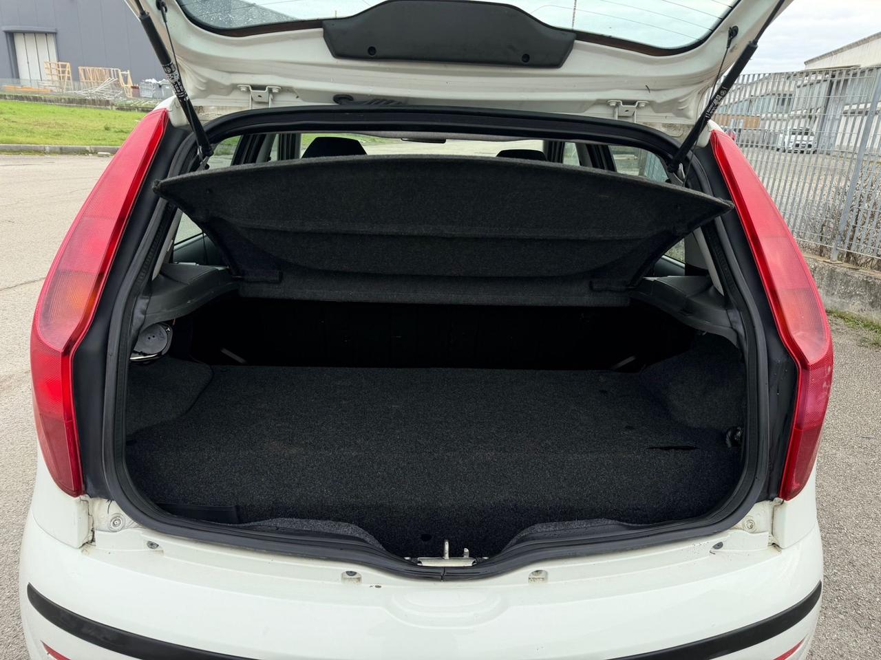 Fiat Punto Classic 1.2 Natural Power 108000 km