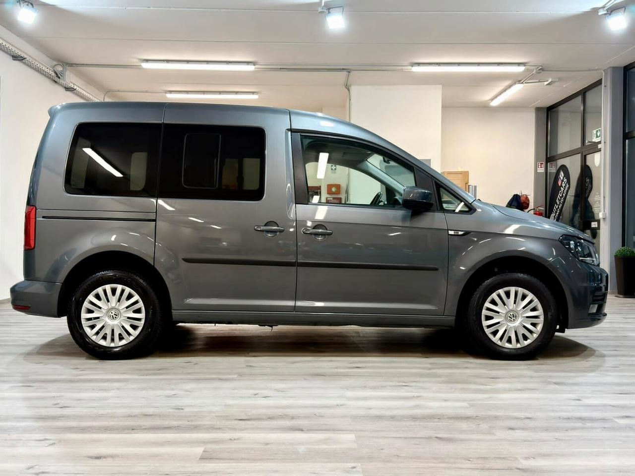 VW CADDY 2.0TDI 102CV HIGHLINE 2018 109.000Km