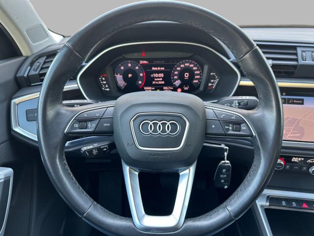 AUDI Q3 35 TDI S tronic Business