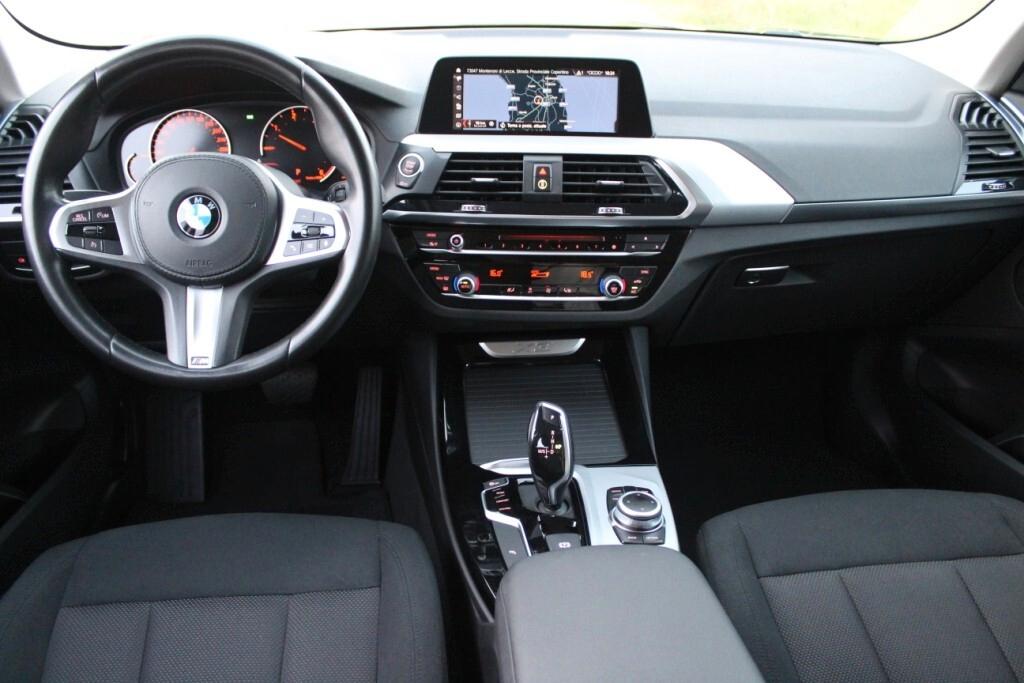 BMW X3 sDrive 150cv Aut. *LED *Carplay