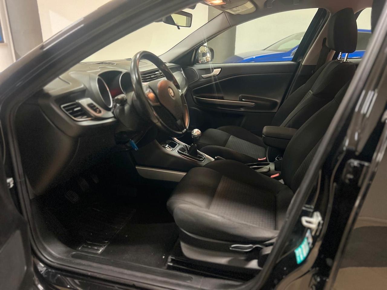 Alfa Romeo Giulietta 1.4 Turbo 120 CV GPL Distinctive