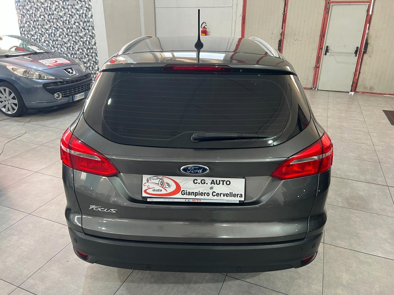 Ford Focus 1.5 120 CV - Powershift Titanium -2018