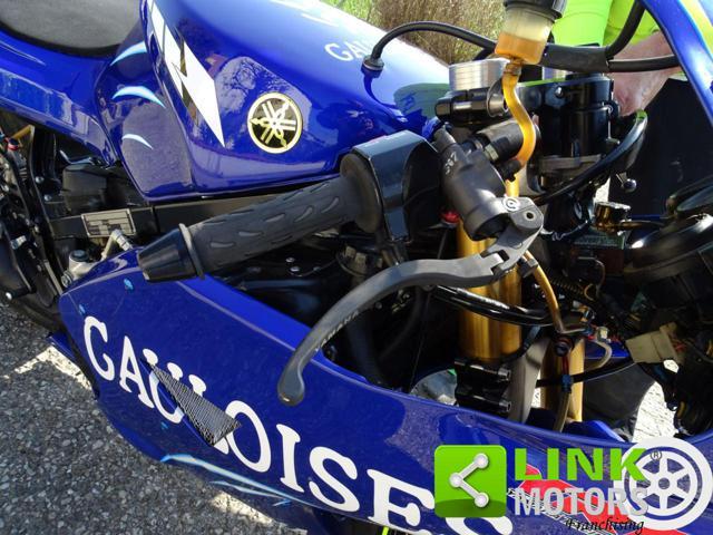 YAMAHA RD 500 LC REPLICA VALENTINO ROSSI