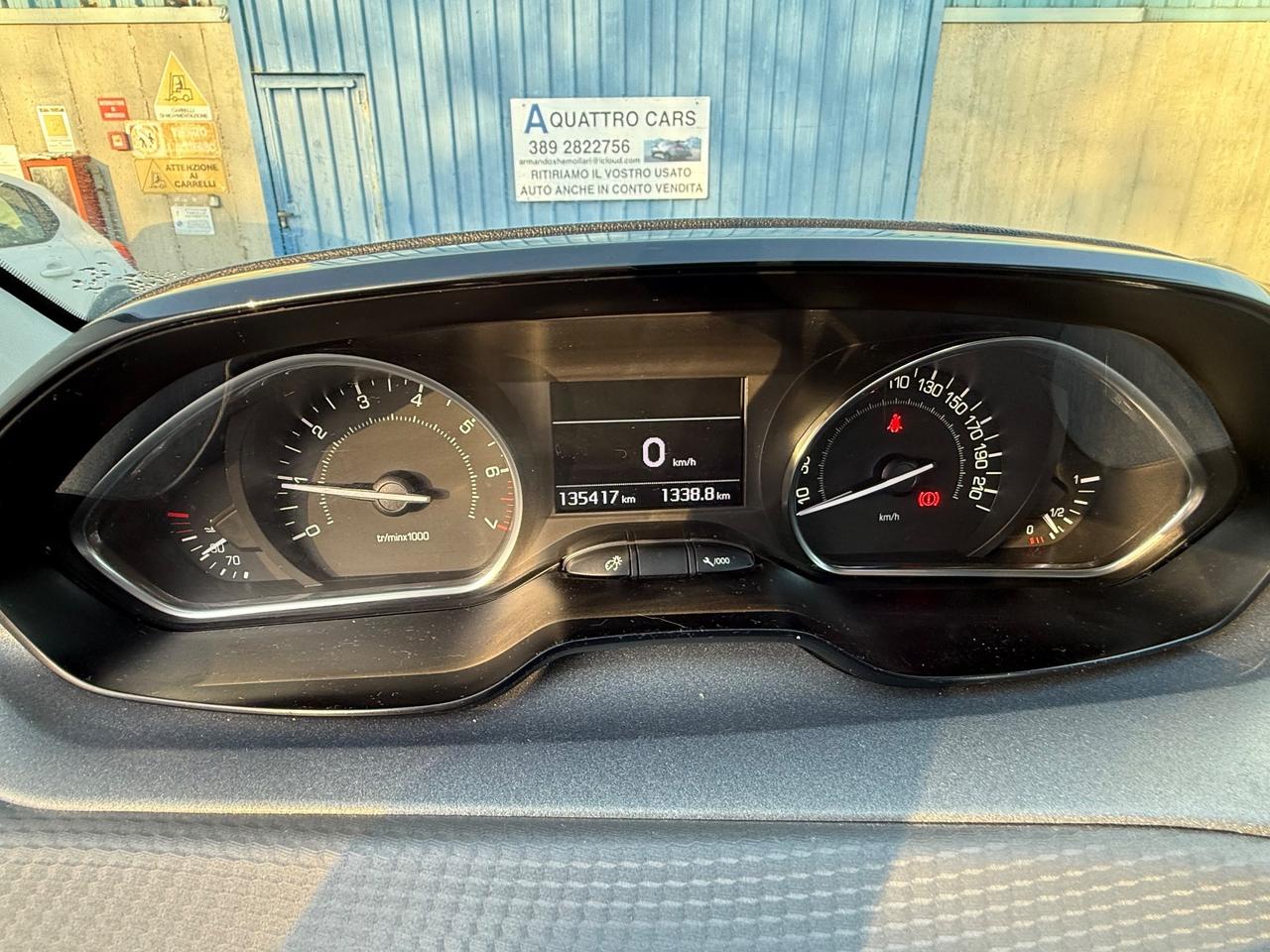 Peugeot 208 PureTech 82 5 porte Access