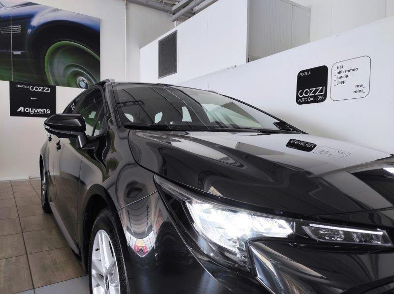 TOYOTA Corolla (2018-->) - Corolla Touring Sports 1.8 Hybrid Business