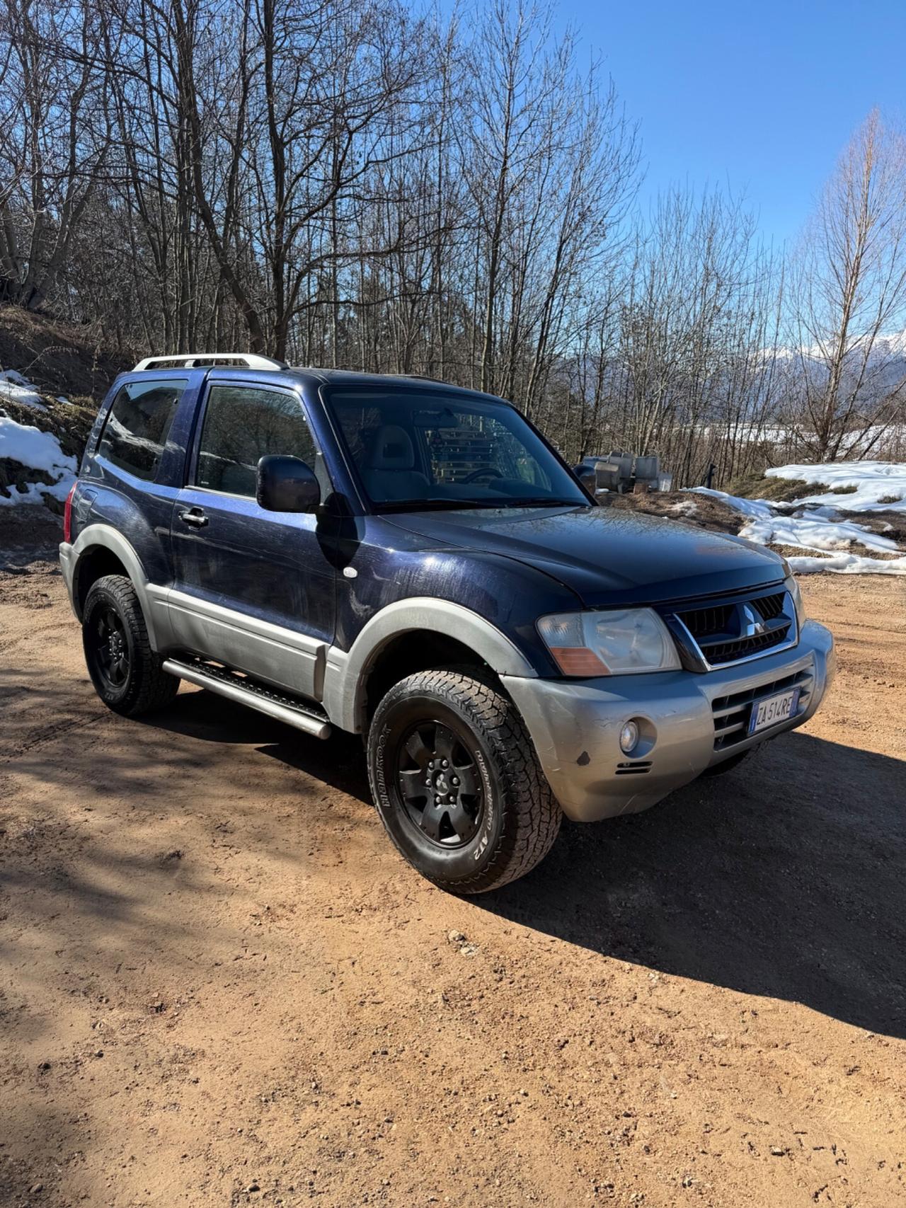Mitsubishi Pajero 3.2 16V DI-D 3p. GLS2