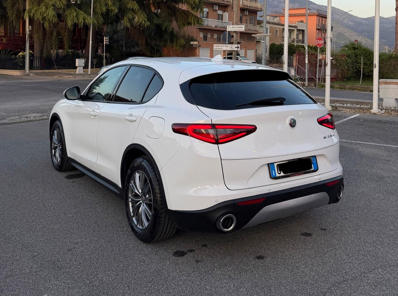 Alfa Romeo Stelvio 2.2 Turbodiesel 160 CV AT8 RWD Business