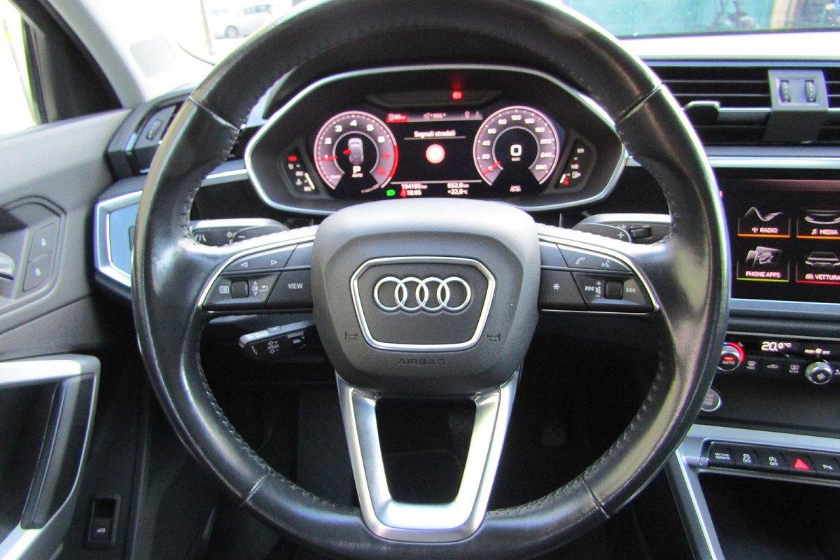 AUDI Q3 SPB 35 TFSI S tronic Business Plus