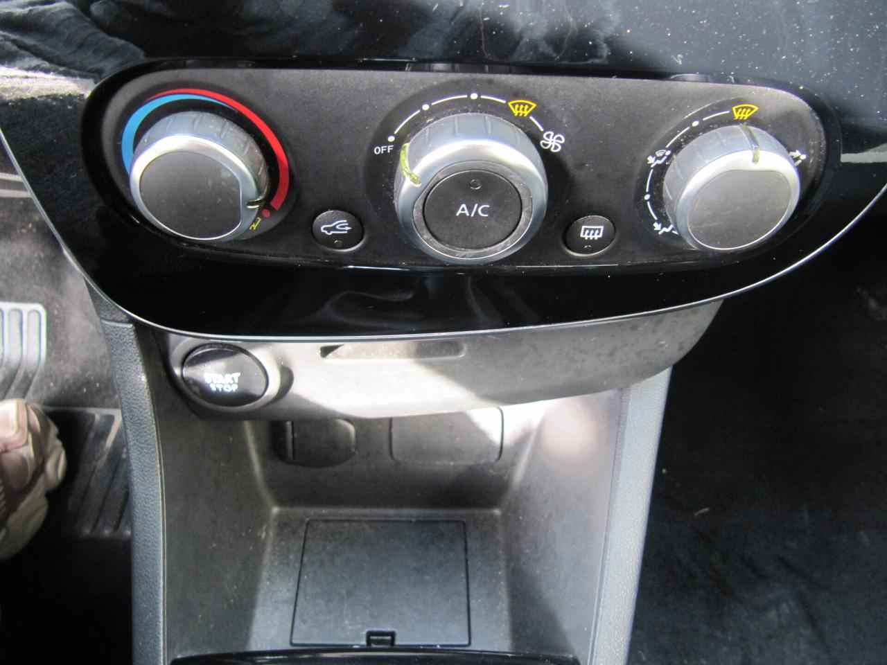 Renault Clio dCi 8V 75CV Start&Stop 5 porte Energy Zen