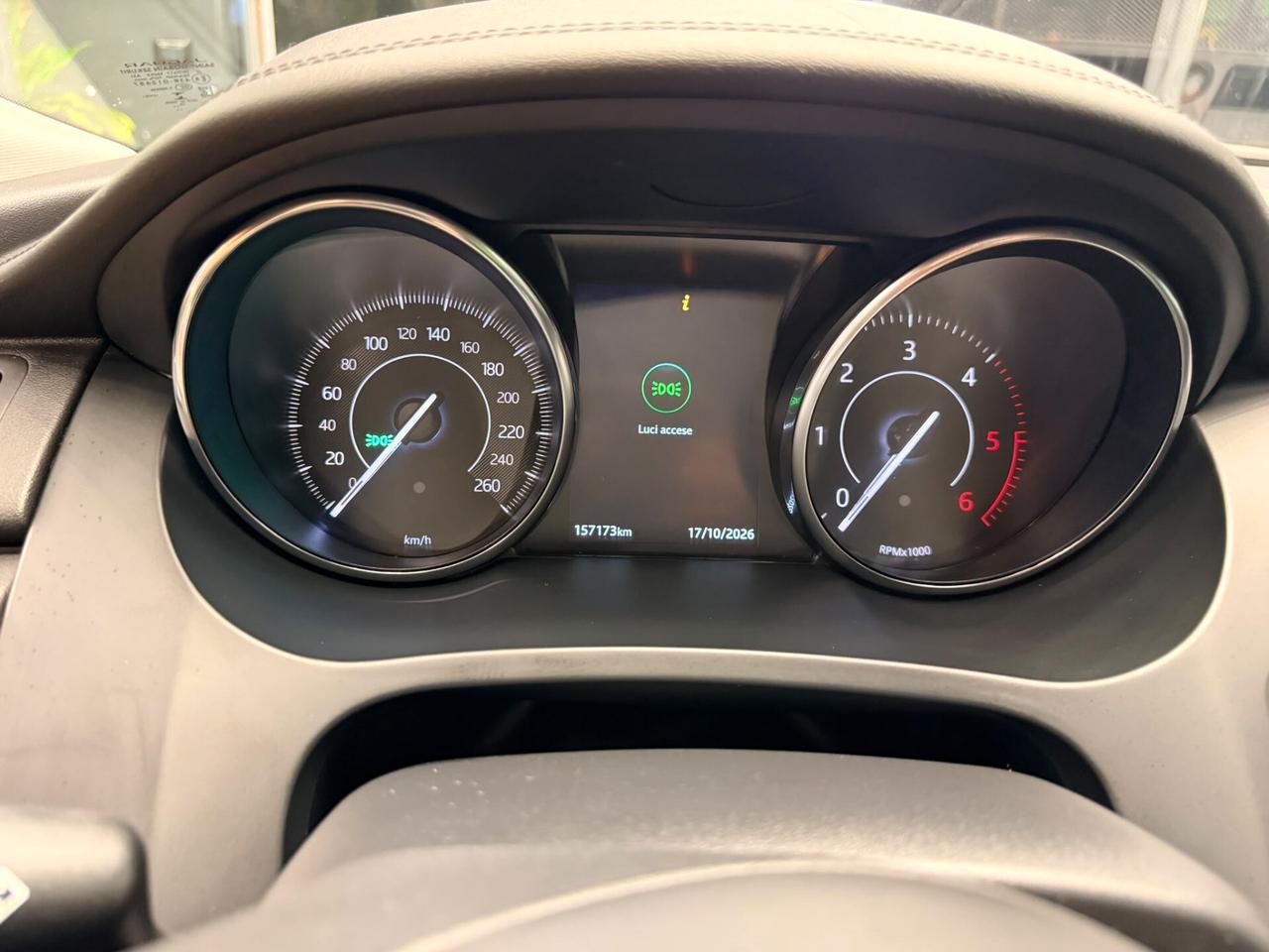 Jaguar E-Pace 2.0D 150 CV AWD R-Dynamic S