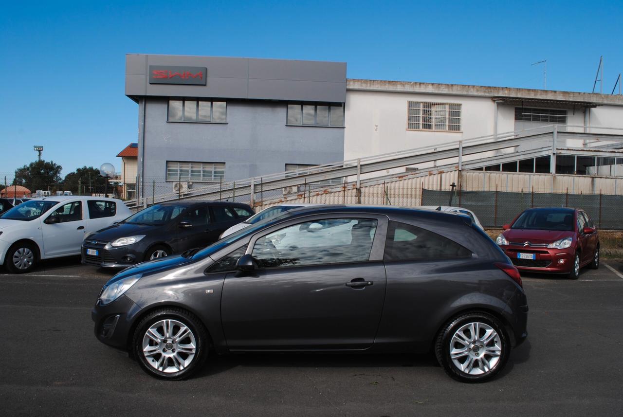 OPEL CORSA 1.2 85 CV BENZ/GPL OK NEOPATENTATI